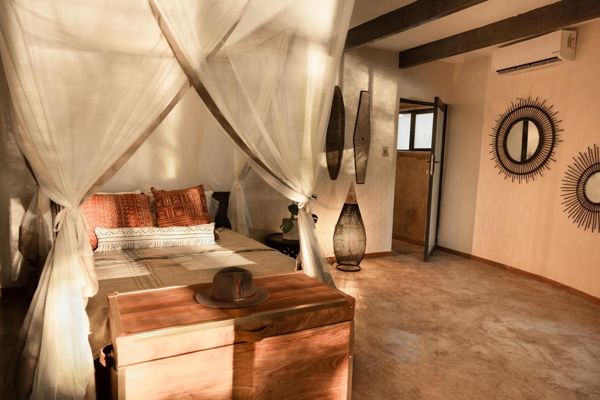 Chobe House Villa And Chalets Касане Екстер'єр фото