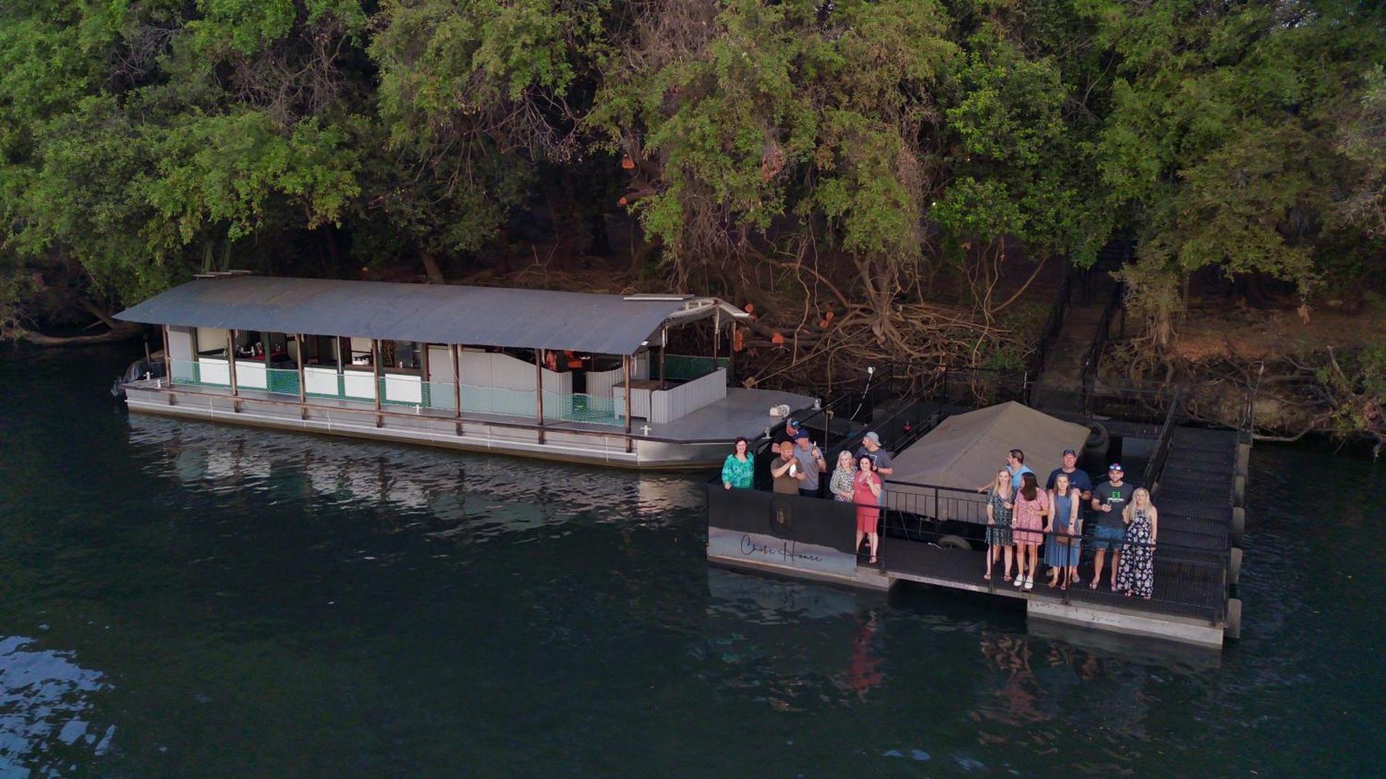 Chobe House Villa And Chalets Касане Екстер'єр фото