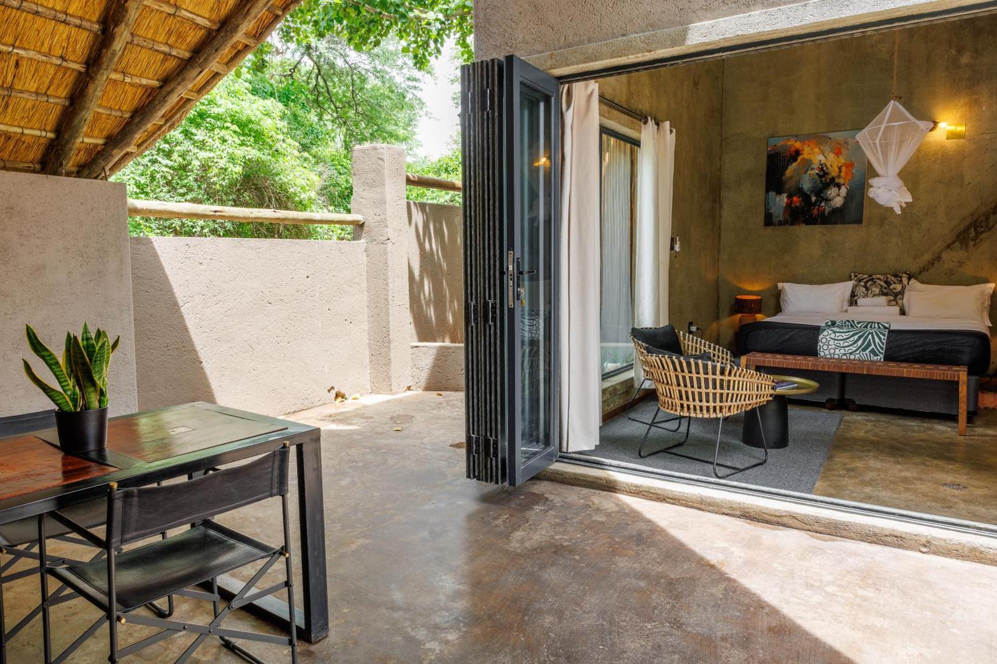 Chobe House Villa And Chalets Касане Екстер'єр фото