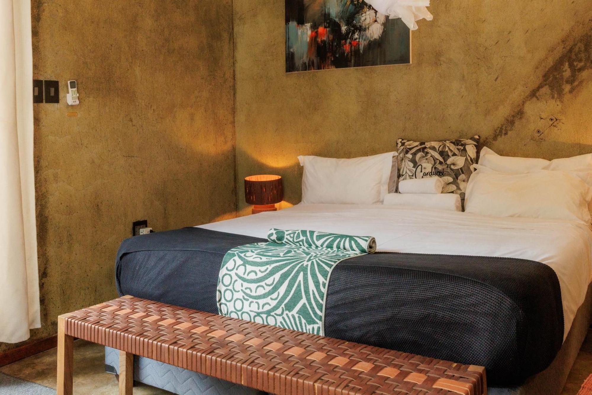 Chobe House Villa And Chalets Касане Екстер'єр фото
