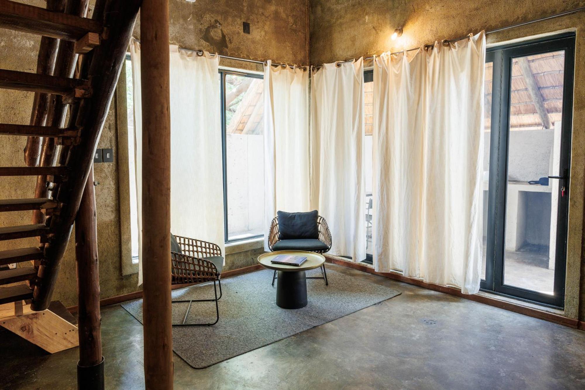 Chobe House Villa And Chalets Касане Екстер'єр фото